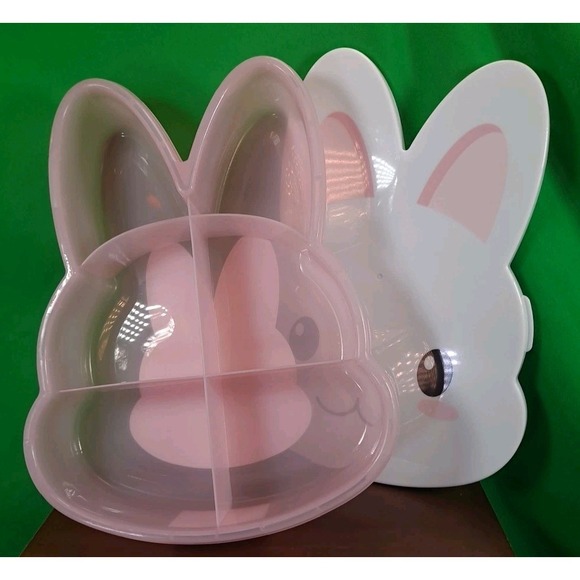 New CWC Bunny Snackle Box with Lid & 6 Compartments for Snacks & Food Container - Picture 6 of 10